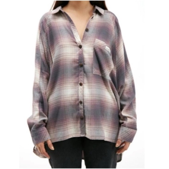 BDG Urban Outfitters NWT Brendan High Low Hem Button Front Flannel Shirt Size XS - Picture 1 of 9